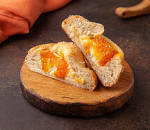 Булочка творог-абрикос