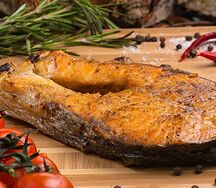 Стейк из сёмги на мангале