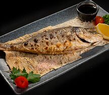 Рыба дорадо на мангале