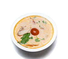 Суп Том-ям с цыпленком