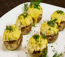 Шампиньоны с сыром