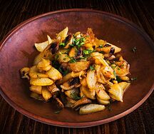 Картофель, жаренный с грибами