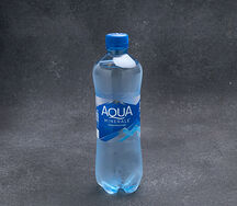 Вода Aqua Minerale газированная