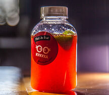 Лимонад клубничный с лаймом и имбирем (маленький)