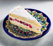 Торт Ягодный микс с маскарпоне