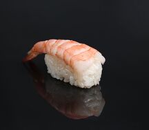 Суши с креветкой