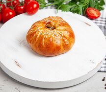 Пирожок с мясом