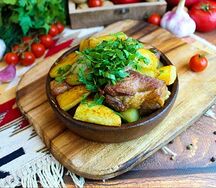 Жаркое из свинины по-грузински