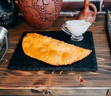 Чебурек с сыром