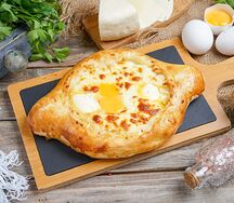 Хачапури по-аджарски