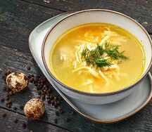 Суп куриный с лапшой