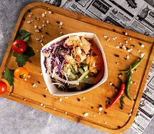 Теплый салат Шаурбокс