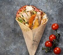 Двойной Роб рой в греческой пите с филе цыплёнка