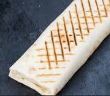 Шаверма по-питерски из свинины в сырном лаваше