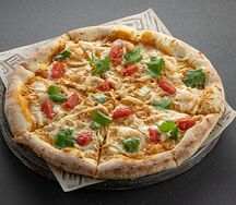 Пицца Том ям с морепродуктами