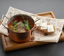 Борщ с томленой грудинкой