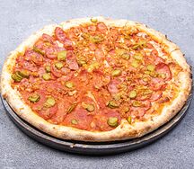 Пицца с немецкими колбасками