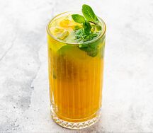 Лимонад Манго-маракуйя со взрывными шариками