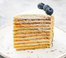 Торт с голубикой