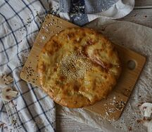 Пирог с курицей и грибами