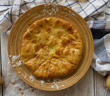 Хачапури с картошкой и сыром сулугуни