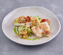 Кальмар с лапшой из цукини