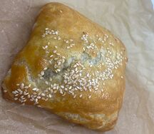 Слойка с куриной печенью