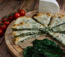 С сыром и листьями свёклы