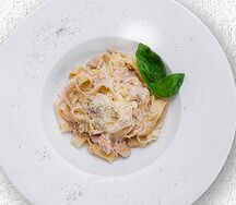 Феттуччине с семгой