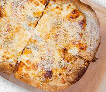 Пицца Четыре сыра