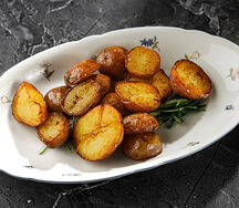 Беби-картофель с розмарином и чесноком