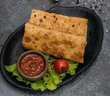 Жареный сулугуни в лаваше
