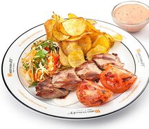 Шашлык из cвинoй вырезки с томатами