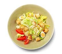 Салат Цезарь с копченым сыром
