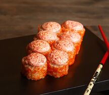 Запеченная калифорния в яки соусе