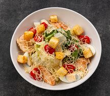 Салат Цезарь с курицей