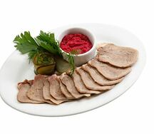 Отварной язык с хреном