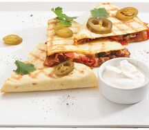 Кесадилья с курицей