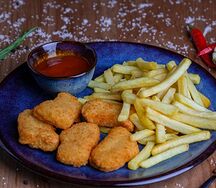 Наггетсы с картошкой фри