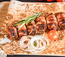 Грудка в беконе