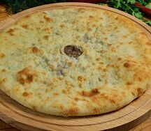 Пирог с курицей и грибами