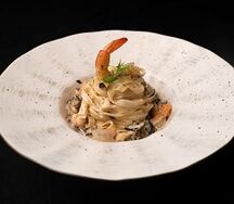 Паста с лангустинами и грибами Grande