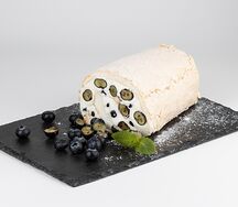 Рулет меренговый Голубика порц