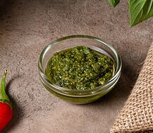 Соус песто с петрушкой и грецким орехом