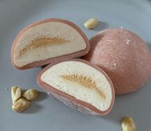 Моти Сникерс