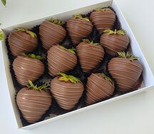 Клубника в молочном шоколаде 