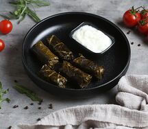 Խաղողի թփով տոլմա