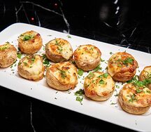 Шампиньоны фаршированные сыром