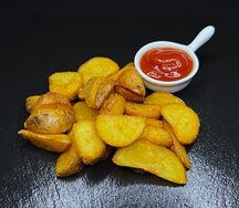 Дольки картофеля фри