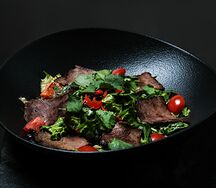 Տավարով տատակի աղցան